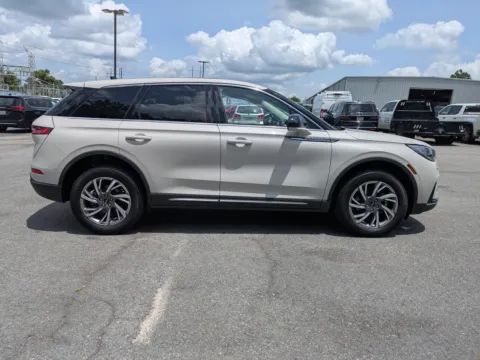 Another view of 2024 Lincoln Corsair Premiere for sale in Vidalia, GA at Woody Folsom CDJR of Vidalia