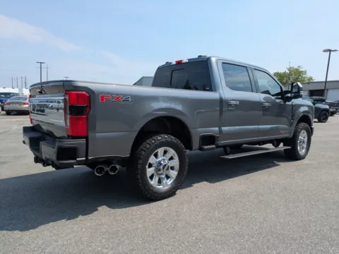 More photos of 2024 Ford Super Duty F-250 SRW Platinum at Woody Folsom CDJR of Vidalia, GA