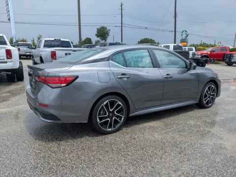 More photos of 2025 Nissan Sentra SR at Woody Folsom CDJR of Vidalia, GA