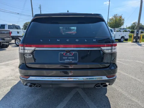 More photos of 2023 Lincoln Aviator Reserve at Woody Folsom CDJR of Vidalia, GA