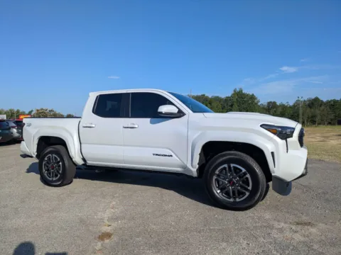 Photos of 2025 Toyota Tacoma TRD Sport for sale in Vidalia, GA at Woody Folsom CDJR of Vidalia