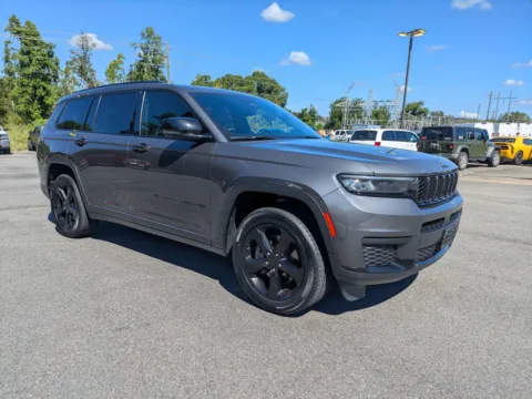 Photos of 2021 Jeep Grand Cherokee L Altitude for sale in Vidalia, GA at Woody Folsom CDJR of Vidalia