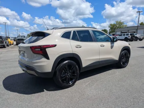 More photos of 2026 Chevrolet Trax ACTIV at Woody Folsom CDJR of Vidalia, GA
