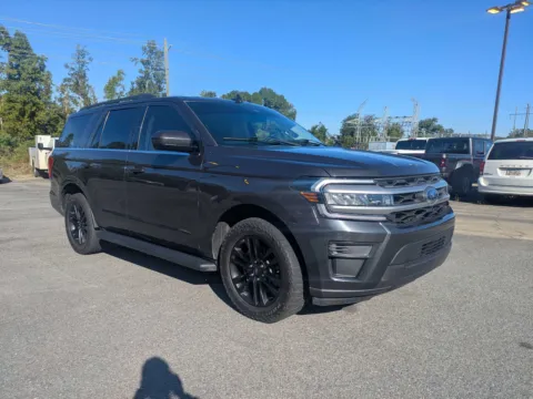 Photos of 2023 Ford Expedition XLT for sale in Vidalia, GA at Woody Folsom CDJR of Vidalia