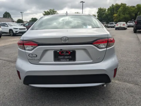 More photos of 2022 Toyota Corolla LE at Woody Folsom CDJR of Vidalia, GA