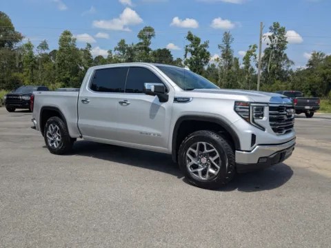 Photos of 2022 GMC Sierra 1500 SLT for sale in Vidalia, GA at Woody Folsom CDJR of Vidalia