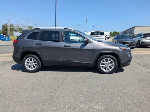 Another view of 2018 Jeep Cherokee Latitude Plus for sale in Vidalia, GA at Woody Folsom CDJR of Vidalia