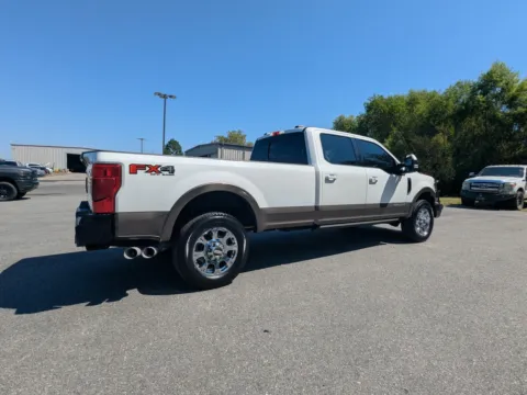 More photos of 2021 Ford Super Duty F-350 SRW LARIAT at Woody Folsom CDJR of Vidalia, GA