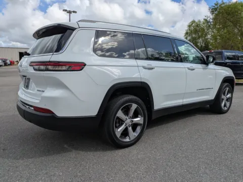 More photos of 2021 Jeep Grand Cherokee L Limited at Woody Folsom CDJR of Vidalia, GA