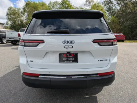 More photos of 2021 Jeep Grand Cherokee L Limited at Woody Folsom CDJR of Vidalia, GA