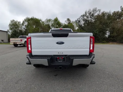 More photos of 2025 Ford Super Duty F-350 DRW XLT at Woody Folsom CDJR of Vidalia, GA