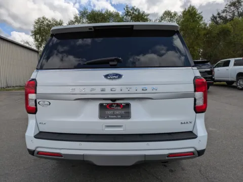 More photos of 2024 Ford Expedition Max XLT at Woody Folsom CDJR of Vidalia, GA