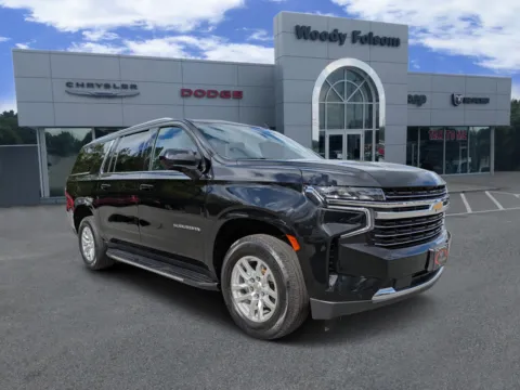 Black 2023 Chevrolet Suburban LT for sale in Vidalia, GA