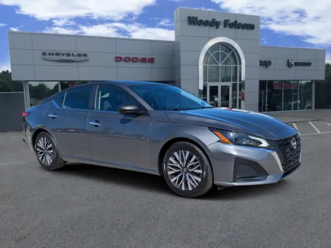 Gray 2024 Nissan Altima 2.5 SV for sale in Vidalia, GA