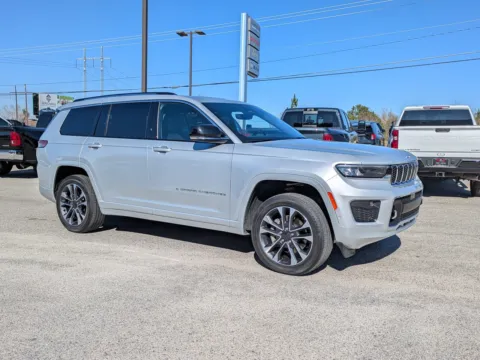 Photos of 2024 Jeep Grand Cherokee L Overland for sale in Vidalia, GA at Woody Folsom CDJR of Vidalia