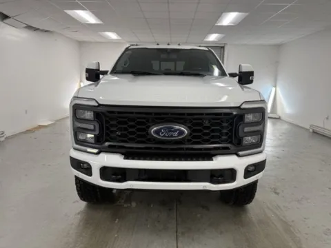 Photos of 2023 Ford Super Duty F-250 SRW LARIAT for sale in Baxley, GA at Woody Folsom Ford