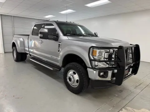 Another view of 2020 Ford Super Duty F-350 DRW XLT for sale in Baxley, GA at Woody Folsom Ford