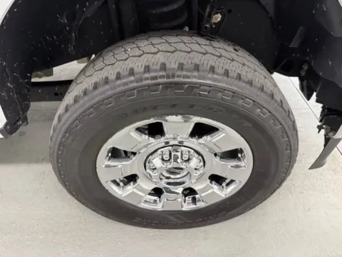 More photos of 2023 Ford Super Duty F-250 SRW LARIAT at Woody Folsom Ford, GA