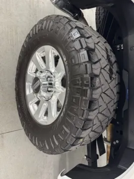 More photos of 2024 Ford Super Duty F-250 SRW Platinum at Woody Folsom Ford, GA