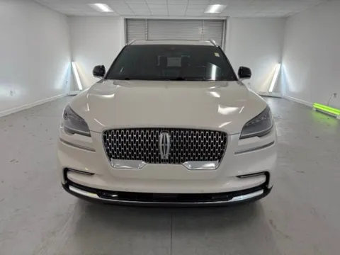 Photos of 2022 Lincoln Aviator Reserve for sale in Baxley, GA at Woody Folsom Ford