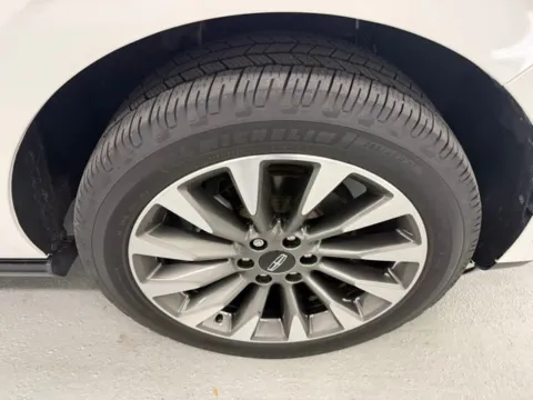 More photos of 2021 Lincoln Navigator Reserve at Woody Folsom Ford, GA