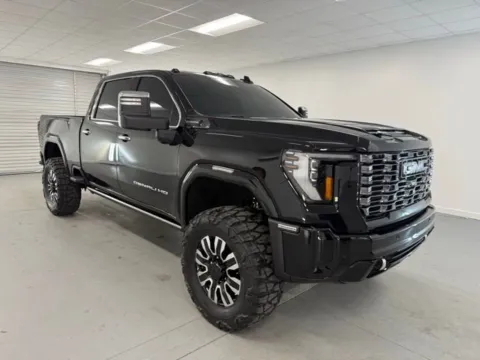 Another view of 2026 GMC Sierra 3500HD Denali Ultimate for sale in Baxley, GA at Woody Folsom Ford