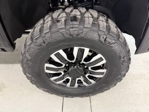 More photos of 2026 GMC Sierra 3500HD Denali Ultimate at Woody Folsom Ford, GA