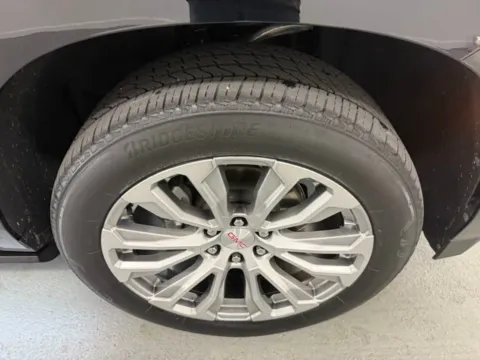 More photos of 2022 GMC Yukon Denali at Woody Folsom Ford, GA