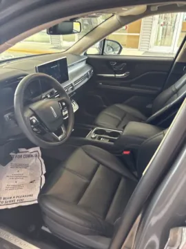 More photos of 2025 Lincoln Corsair Premiere at Woody Folsom Ford, GA