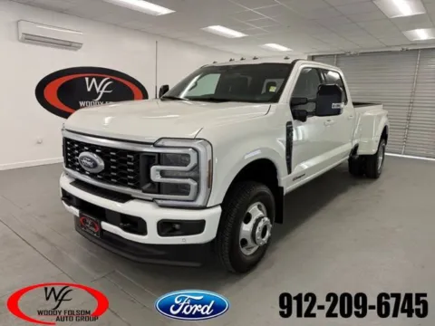 White 2025 Ford Super Duty F-350 DRW Platinum for sale in Baxley, GA