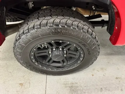 More photos of 2022 Ford F-250SD Lariat at Woody Folsom Ford, GA