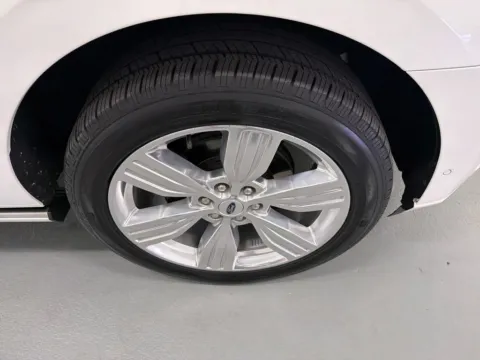 More photos of 2024 Ford Expedition Platinum at Woody Folsom Ford, GA