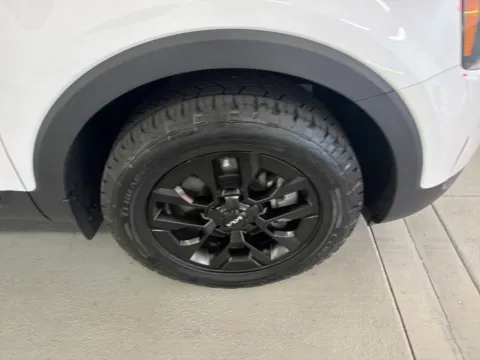 More photos of 2024 Kia Telluride SX Prestige X-Pro at Woody Folsom Ford, GA