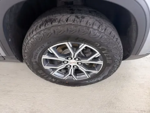 More photos of 2025 GMC Acadia AWD AT4 at Woody Folsom Ford, GA