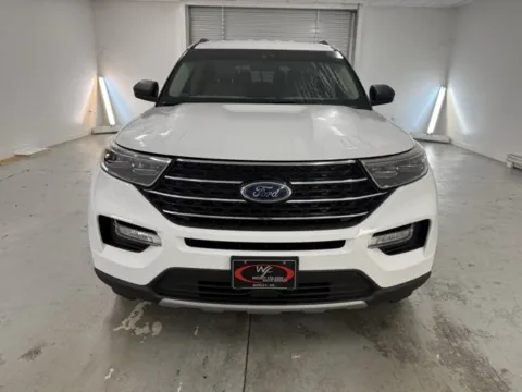 Photos of 2020 Ford Explorer XLT for sale in Baxley, GA at Woody Folsom Ford