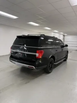 More photos of 2022 Ford Expedition Max XLT at Woody Folsom Ford, GA