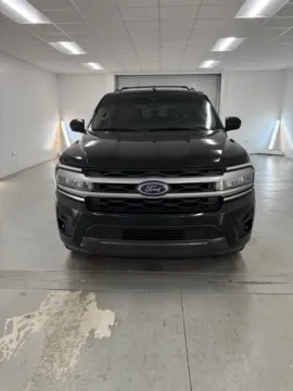 Photos of 2022 Ford Expedition Max XLT for sale in Baxley, GA at Woody Folsom Ford