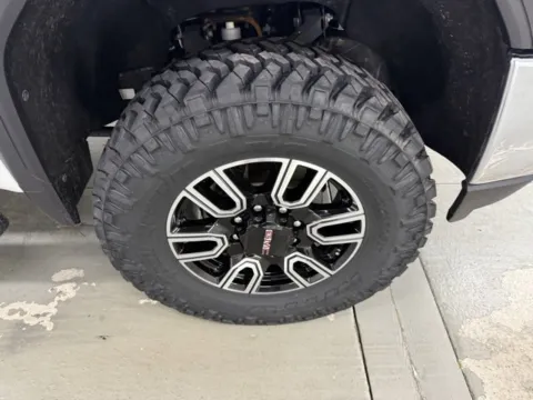 More photos of 2023 GMC Sierra 2500HD SLE at Woody Folsom Ford, GA