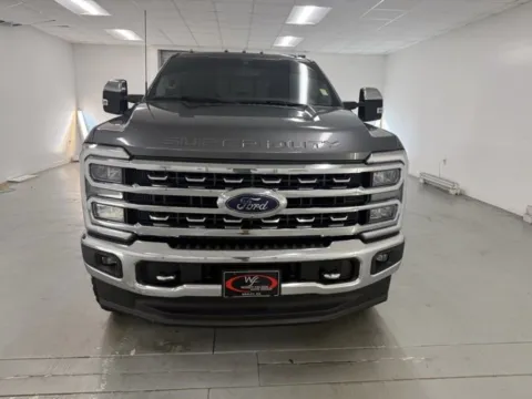 Photos of 2023 Ford Super Duty F-250 SRW LARIAT for sale in Baxley, GA at Woody Folsom Ford