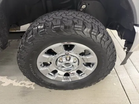 More photos of 2023 Ford Super Duty F-250 SRW LARIAT at Woody Folsom Ford, GA