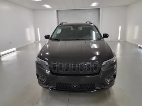 Photos of 2023 Jeep Cherokee Altitude Lux for sale in Baxley, GA at Woody Folsom Ford