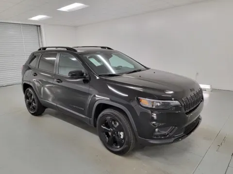 Another view of 2023 Jeep Cherokee Altitude Lux for sale in Baxley, GA at Woody Folsom Ford