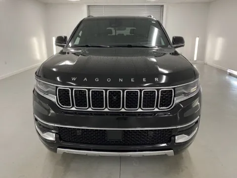 Photos of 2023 Jeep Wagoneer Series III for sale in Baxley, GA at Woody Folsom Ford