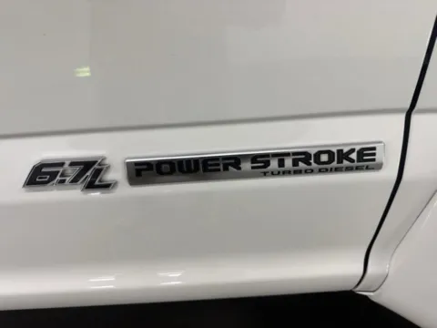 More photos of 2022 Ford Super Duty F-450 DRW Platinum at Woody Folsom Ford, GA