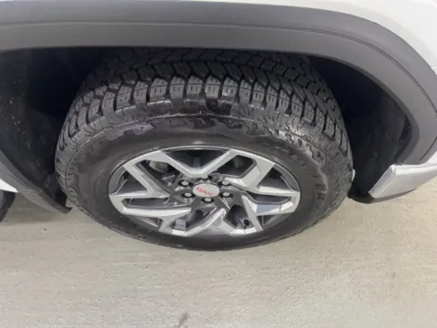 More photos of 2024 GMC Sierra 1500 SLT at Woody Folsom Ford, GA