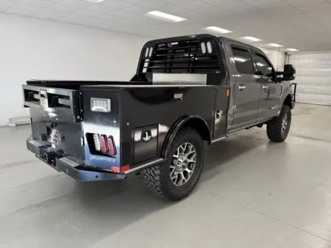 More photos of 2022 Ford Super Duty F-250 SRW Platinum at Woody Folsom Ford, GA