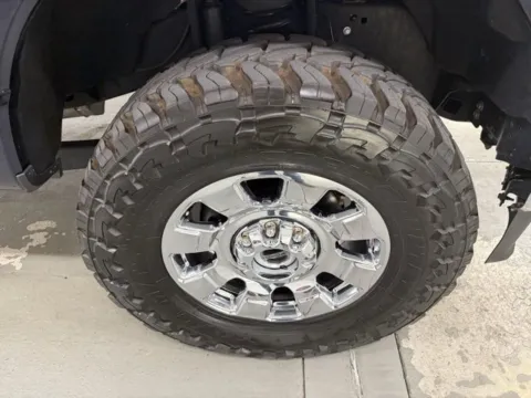 More photos of 2023 Ford Super Duty F-250 SRW LARIAT at Woody Folsom Ford, GA