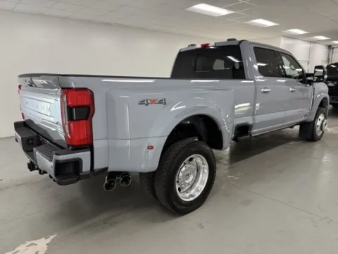 More photos of 2026 Ford Super Duty F-450 DRW Platinum at Woody Folsom Ford, GA
