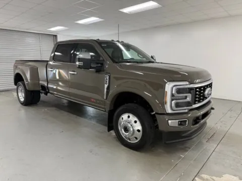 Another view of 2026 Ford Super Duty F-450 DRW Platinum for sale in Baxley, GA at Woody Folsom Ford