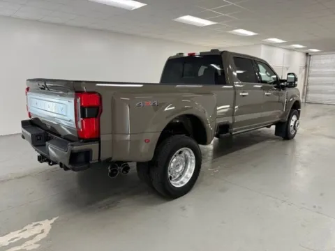 More photos of 2026 Ford Super Duty F-450 DRW Platinum at Woody Folsom Ford, GA